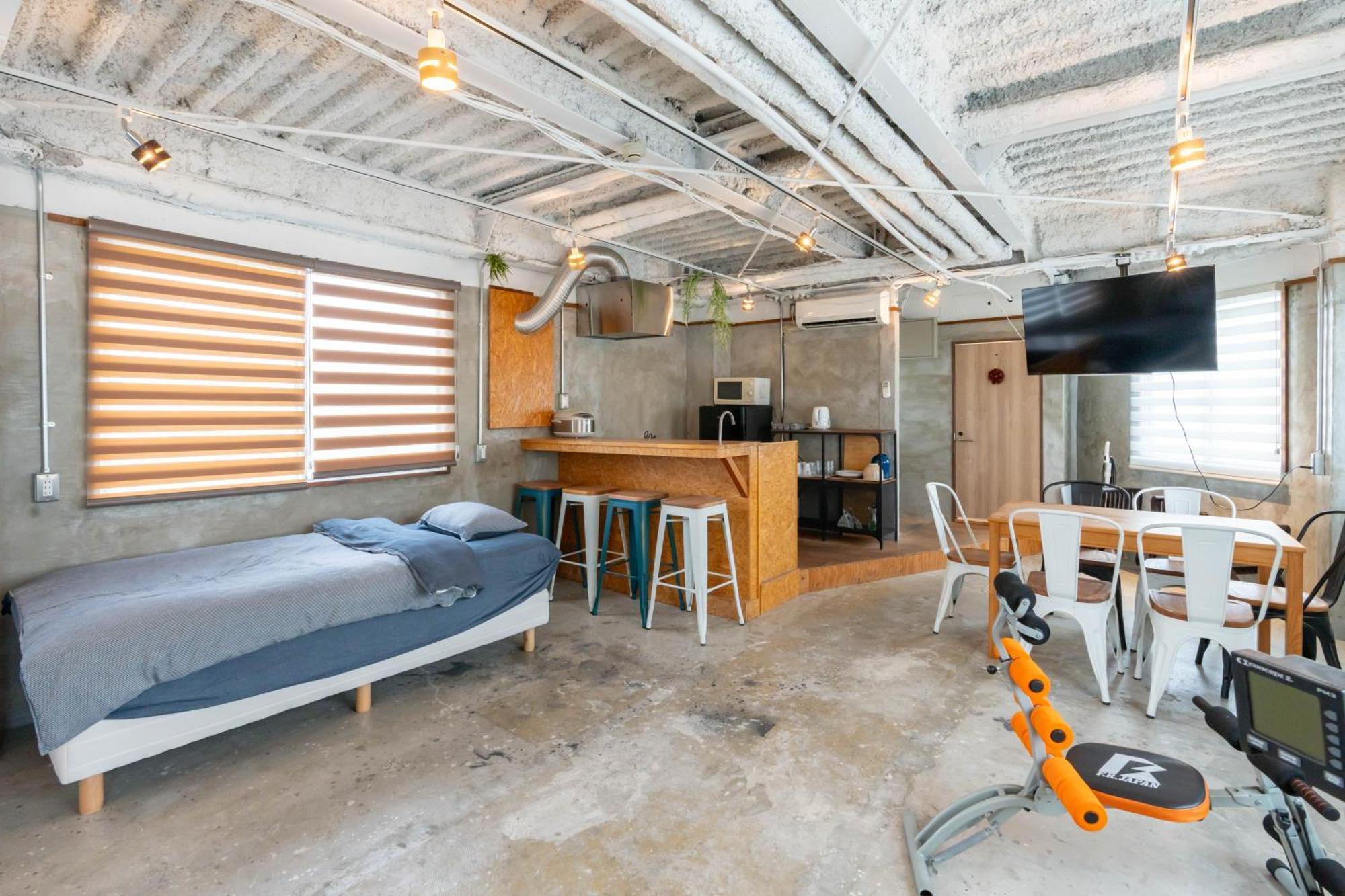 U.House Aparthotel Осака Екстериор снимка
